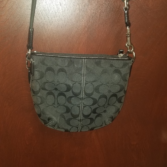 Final Drop: Coach Crossbody Purse - Picture 4 of 5